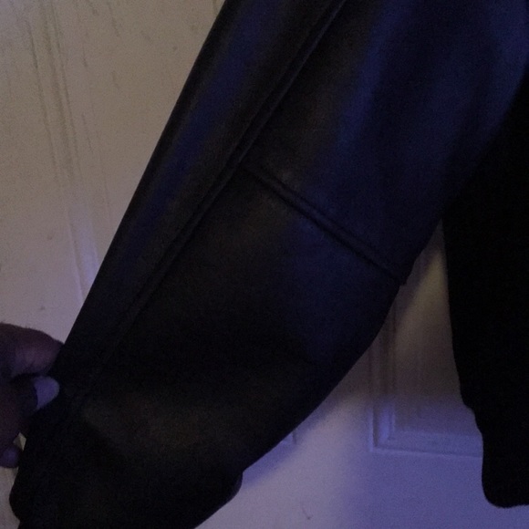 Jacket - Picture 4 of 5